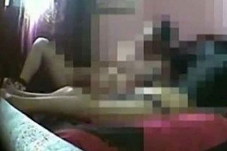 Gay-mafija slavnim muškarcima namještala ljubavnike, pa ih snimali i ucjenjivali