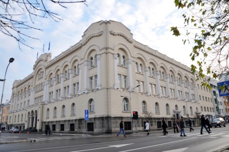 Članovi Savjeta MZ traže vraćanje naknada