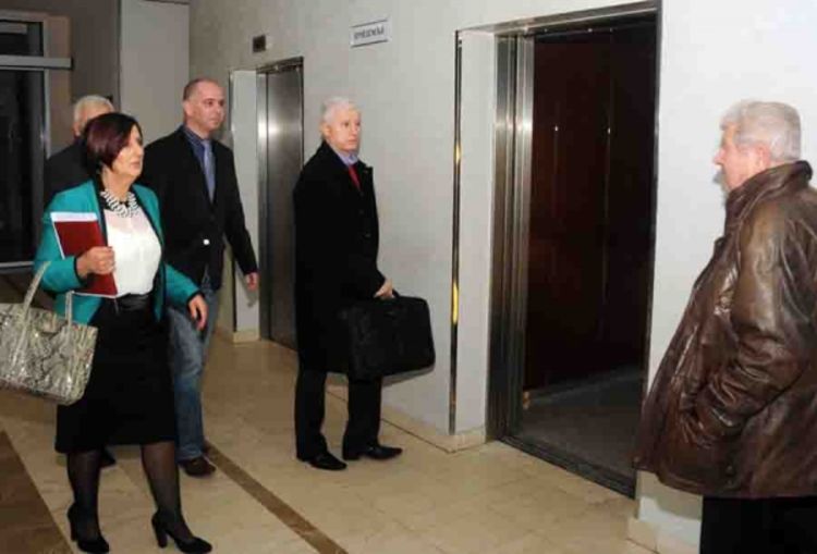 Milić: U ponedjeljak obustava rada, od utorka poštovanje uredbe