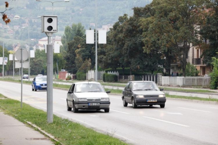 Bijeljina: Policija i gradske vlasti u sporu zbog saobraćajnih kamera  