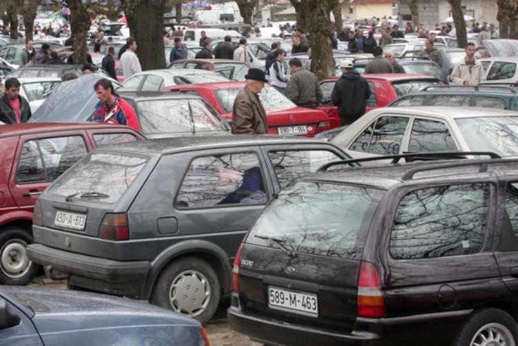 U FBiH prosječna starost putničkih automobila 16,99 godina