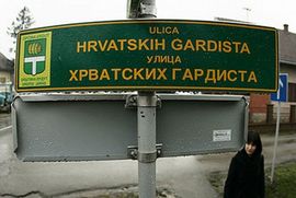 Buna protiv ćirilice smišljena zbog majskih izbora