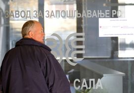 Na birou samo zbog osiguranja