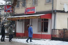 Nova eksplozija u Banjaluci: Bačena eksplozivna naprava na kladionicu