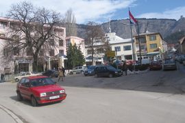U nezgodi jedna osoba teže, a 15 lakše povrijeđeno