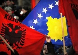 Traže referendum o ujedinjenju Albanije i Kosova