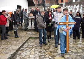 Bratunac: Sahranjeni posmrtni ostaci dvojice nestalih Srba