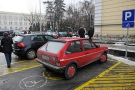 Nesavjesni vozači zauzimaju parking mjesta invalidima