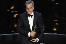 Najbolji film Argo, Dej-Luisu treći Oskar