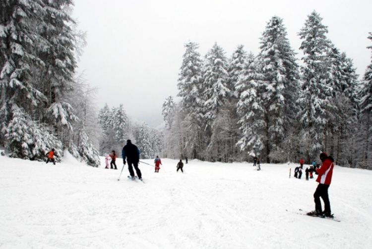 Mrakovica i dalje bez struje