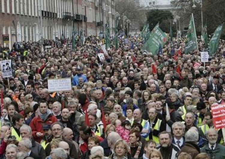 Sindikalci protestovali zbog pomaganja bankama