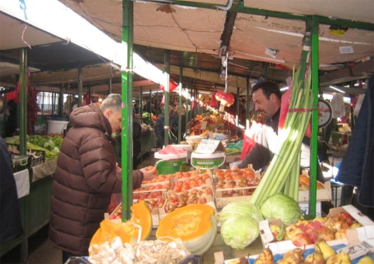 Veliki požar u  u najvećoj skopskoj tržnici