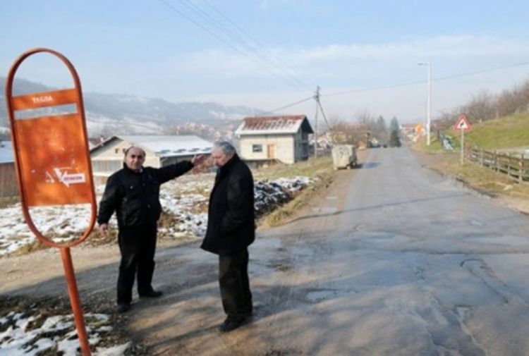 Mještanima Motika asfalt i trotoar na vrhu liste želja