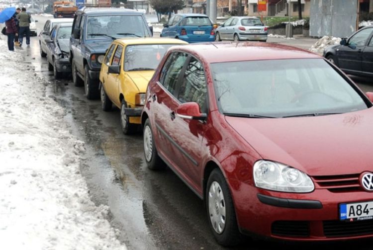 Lančani sudar u banjalučkom naselju Rosulje