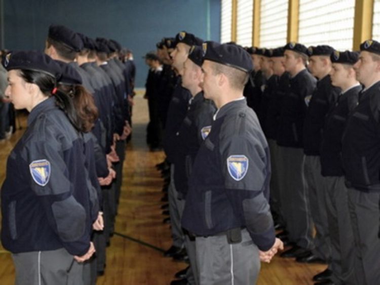 Večernji list: Na Policijskoj akademiji FBiH nema posla za Hrvate