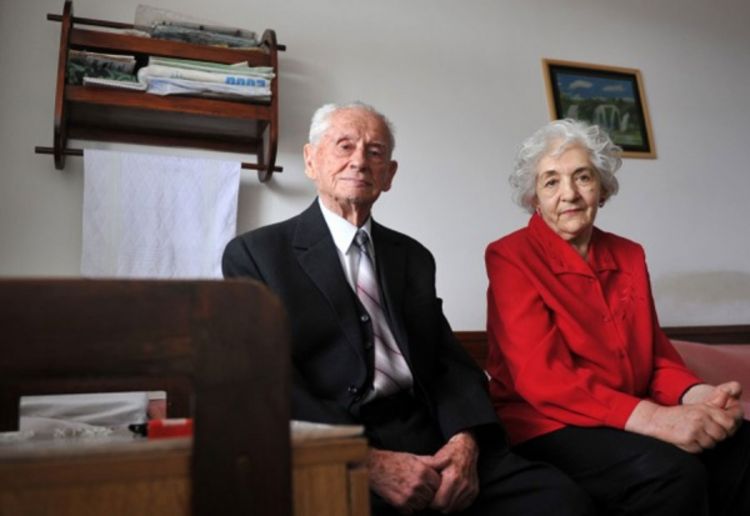 Jovan (107) i Fahira (75) zaljubili se u staračkom domu