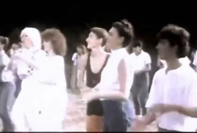 Dosad najluđa teorija: Lepa Brena izmislila Gangnam Style prije 25 godina?