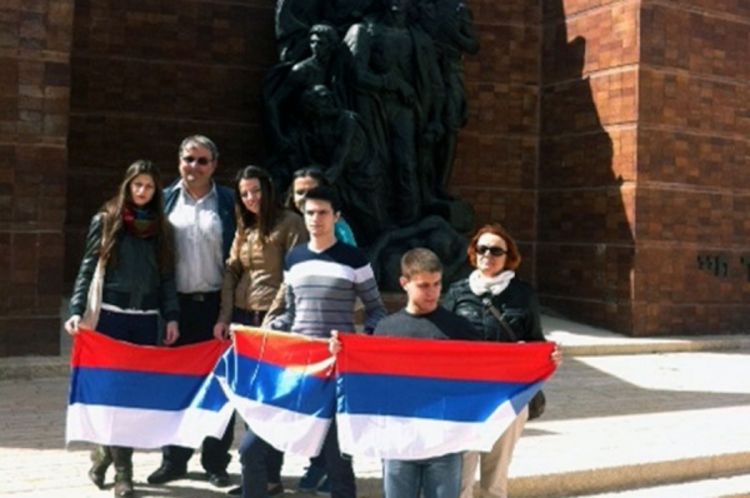 Banjalučki gimnazijalci položili vijence u Muzeju Jad Vašem