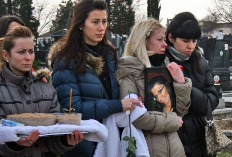 Cijeli Kragujevac plakao za Danicom: Njen život koštao je kao dva džipa