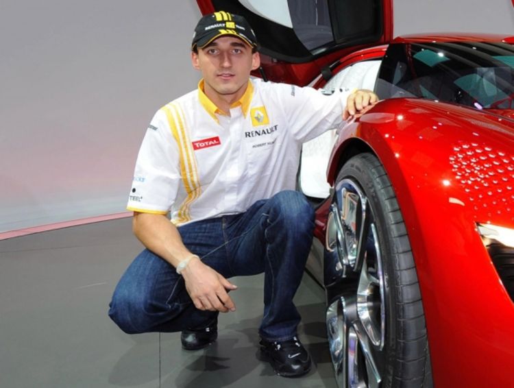 Kubica se ne vraća trkama