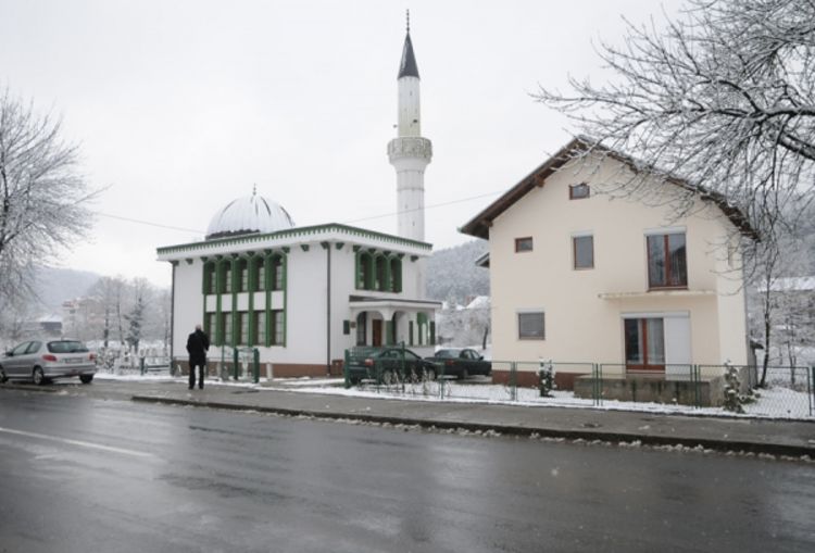 Provaljeno u kuću čelinačkog imama