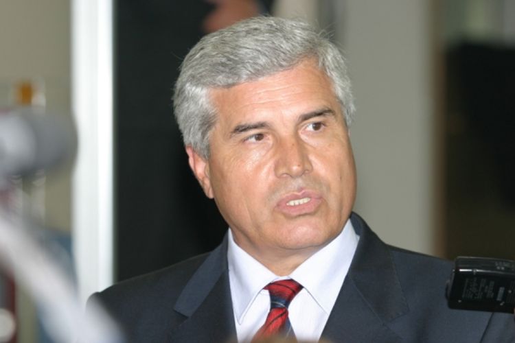 Radnici i mali akcionari optužuju: Pero Bukejlović guši "Trudbenik"