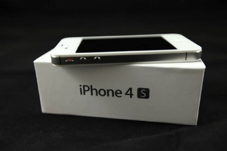 Mostarac ponudio iphone4s u zamjenu za intimno druženje?
