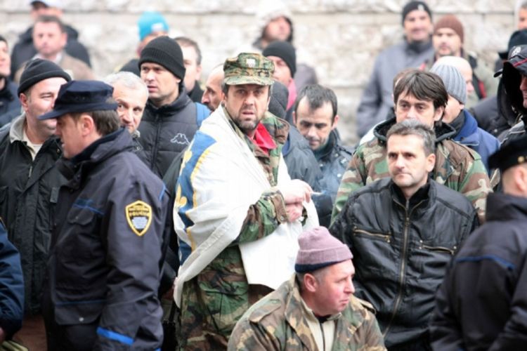 Bivši vojnici kreću u ofanzivu