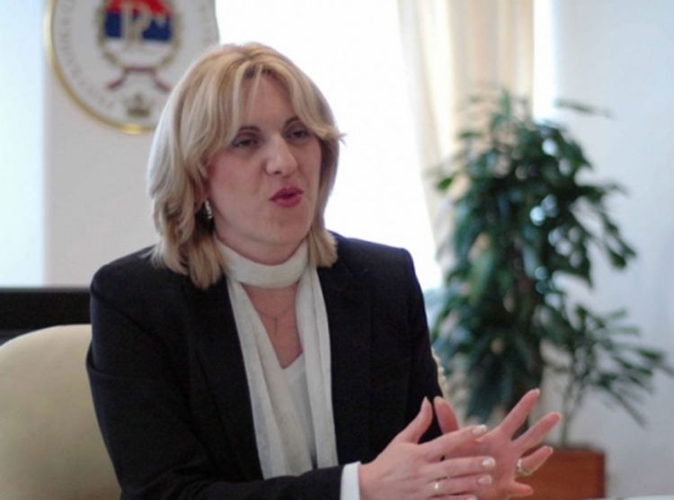 Žene u izvršnoj vlasti Slovenije i Republike Srpske