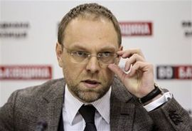 Sud oduzeo poslanički mandat advokatu Timošenkove