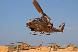 Izrael: Dva vojnika poginula u padu helikoptera