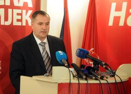 Višković: U SDS-u ima slobodnih strijelaca