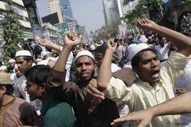 Student prebijen na smrt, protesti širom Bangladeša