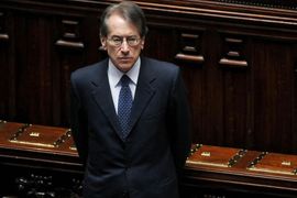 Šef italijanske diplomatije podnio ostavku
