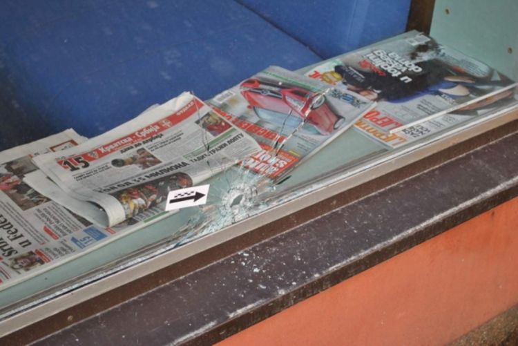 Prijedor: Zlatar otjerao naoružane lopove