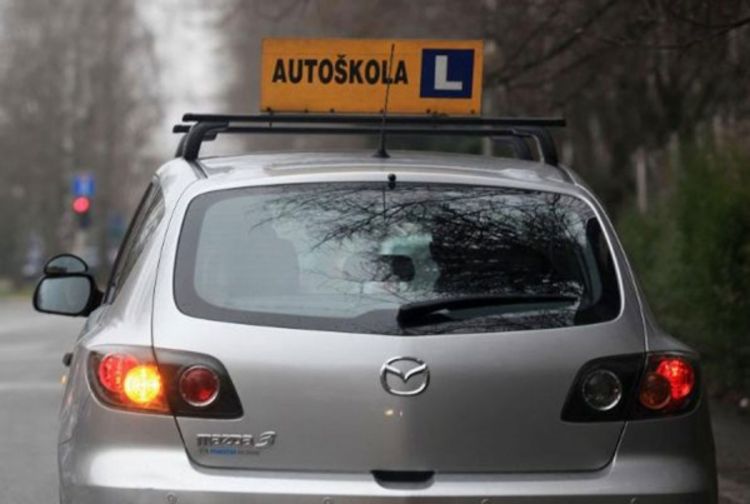 Obustavljeno polaganje vozačkih ispita u Tuzli