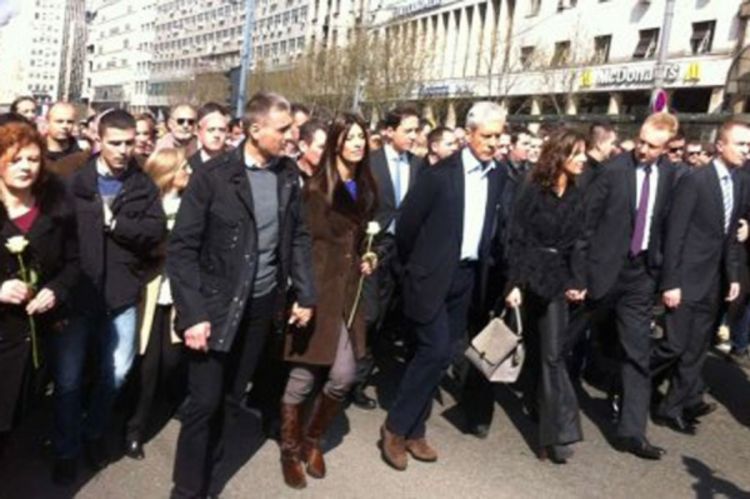 Aplauz za Đilasa, Tadića i Jovanovića, 20.000 građana u Šetnji za Zorana