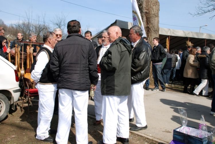 Održane Kozarske poklade 2013: Narod Potkozarja ujedinjen