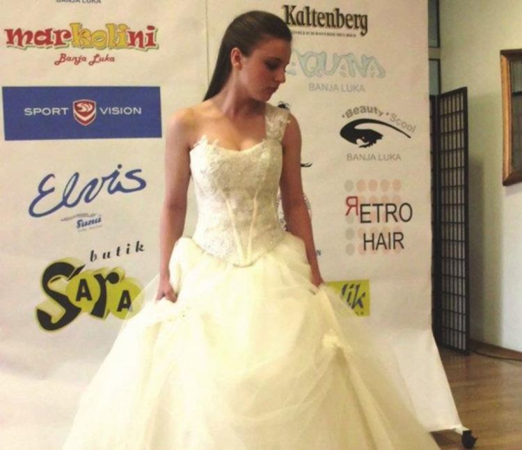 Banjaluka fashion  sutra u Aquani