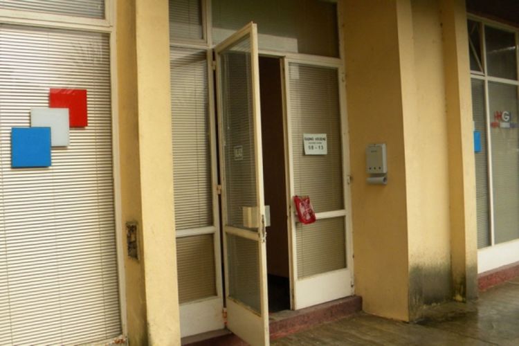 Na stranackim prostorijama Hrvata okačen srpski grb