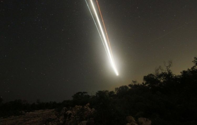 Prelet meteora iznad istočne obale Amerike