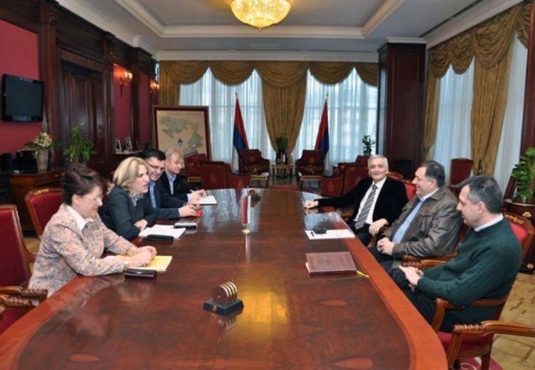 Razgovori o odluci Sejdić-Finci, Poreskoj upravi i zdravstvu