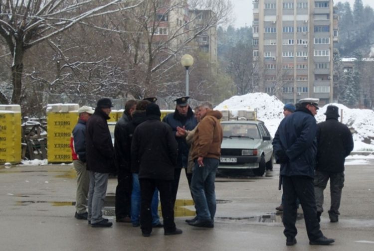 Radnici hotela spriječili preuzimanje parkinga, intervenisala i policija