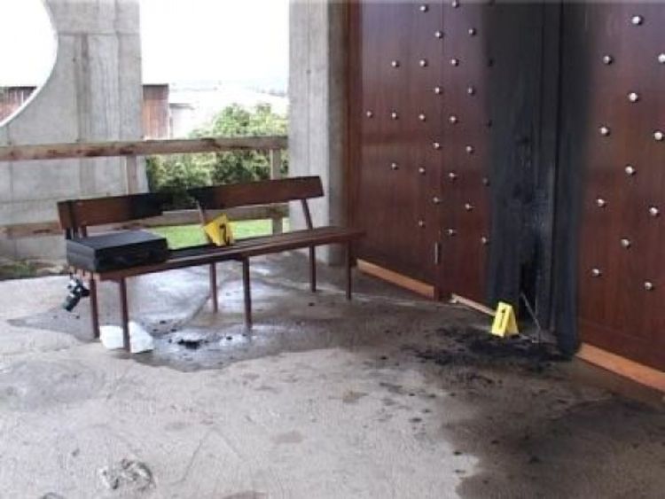 Piroman koji je zapalio vrata samostana predat Tužilaštvu