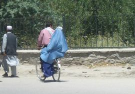 Ženama u Saudijskoj Arabiji dozvoljeno da voze bicikl