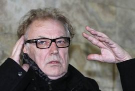 Zafranović: Plašim se da nas "prijatelji" ponovo ne gurnu u klanicu