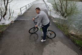 Sava se izlila kod Brčkog i Broda