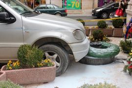 Mercedesom na Vječnu vatru