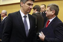 Milanović, iznerviran, napustio sjednicu Sabora