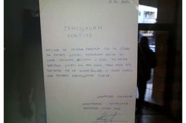 Poruka u zgradi u Banjaluci: Zamoljavam komšije kojima je sezona ...